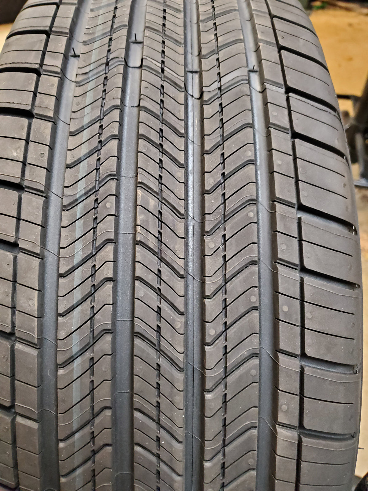 MICHELIN PRIMACY ALL SEASON BSW P 235 55 19 101H ALL SEASON TIRE MICH10454