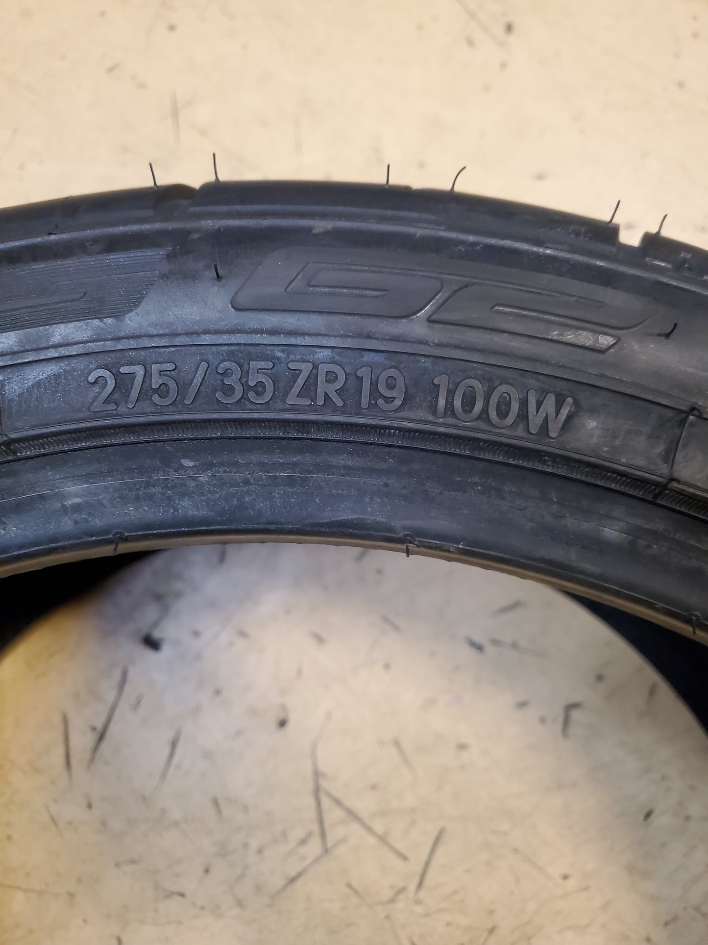 NITTO NT555 G2 BSW P 275 35 19 100W XL UHP TIRE 211760