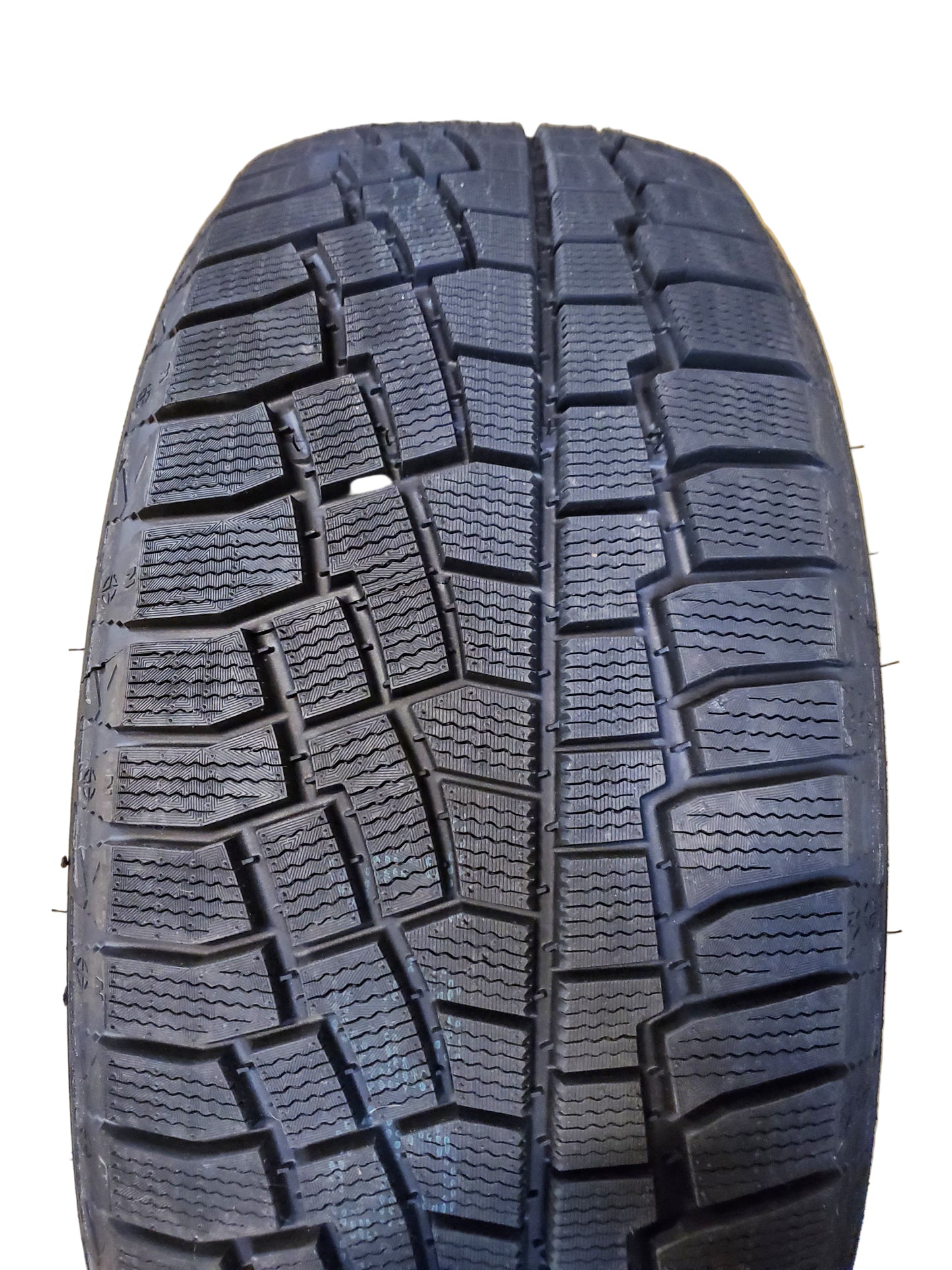 COOPER DISCOVERER TRUE NORTH BSW P 235 55 18 100H WINTER TIRE 166192004
