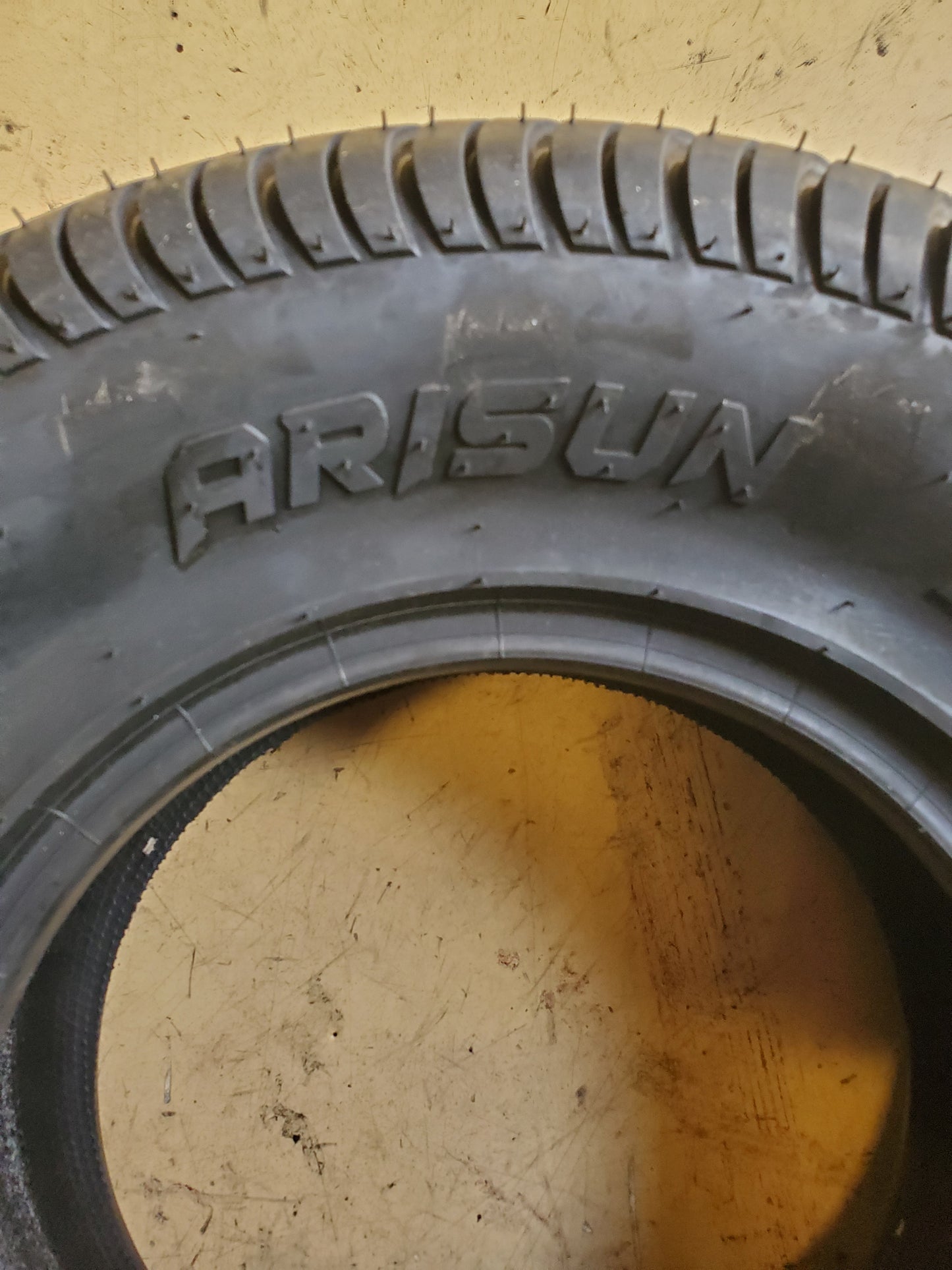 ARISUN CRUZE AT21 BSW 205 65 10 68F 4PLY GOLF TIRE AC6510