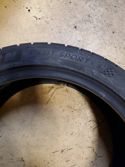 MICHELIN PILOT SPORT 4S BSW P 275 35 20 102Y XL PERFORMANCE TIRE 22176