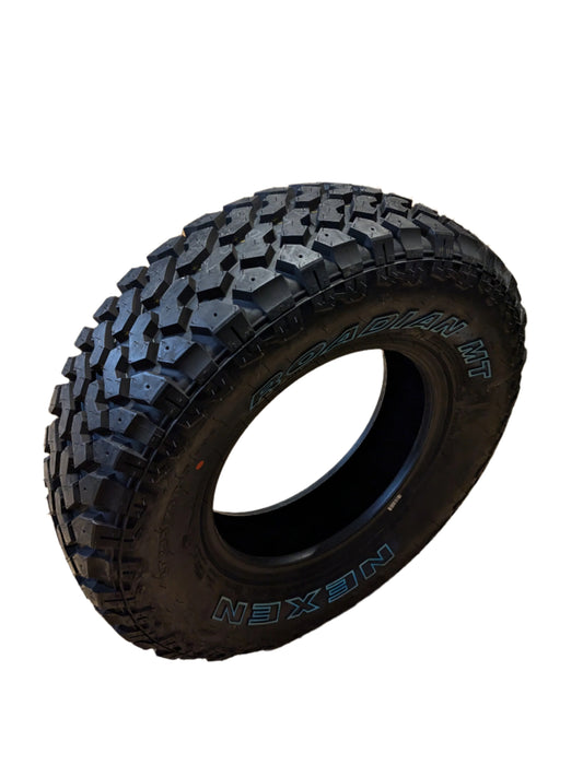 NEXEN ROADIAN MT OWL LT 235 75 15 104/101Q MUD TERRAIN TIRE 10667NXK