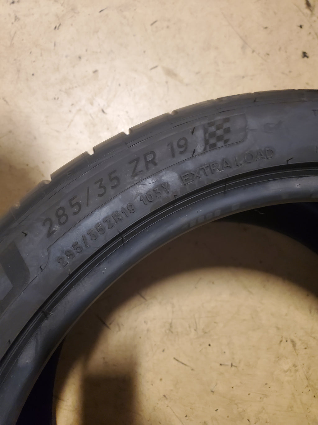 MICHELIN PILOT SPORT ALL SEASON 4 BSW P 285 35 19 103Y XL  TIRE 17656
