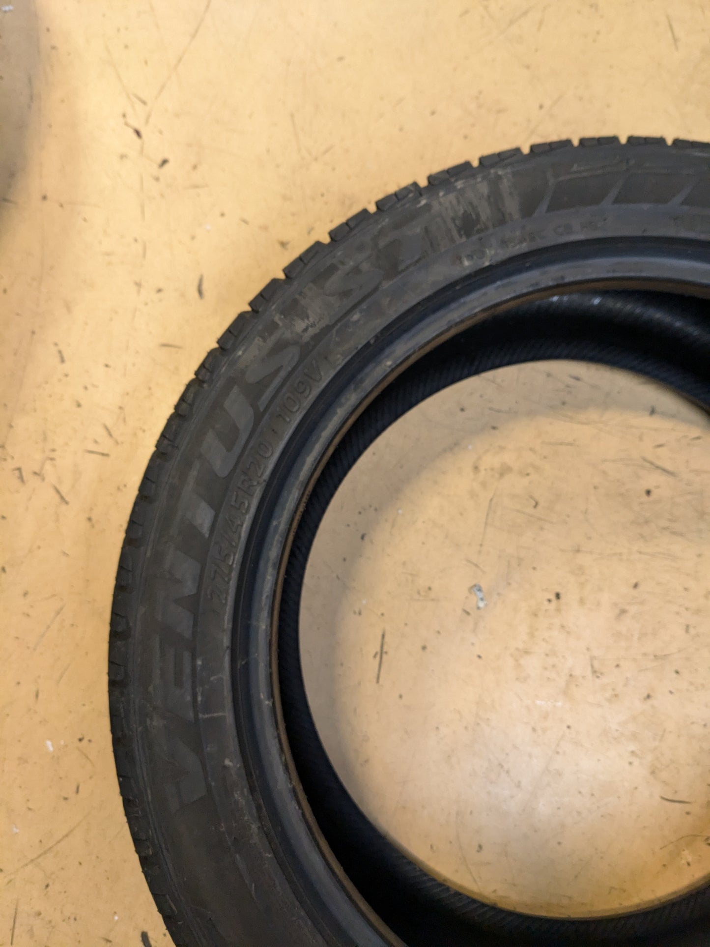HANKOOK VENTUS ST RH06 P 275 45 20 109V XL ALL SEASON TIRE 1004296