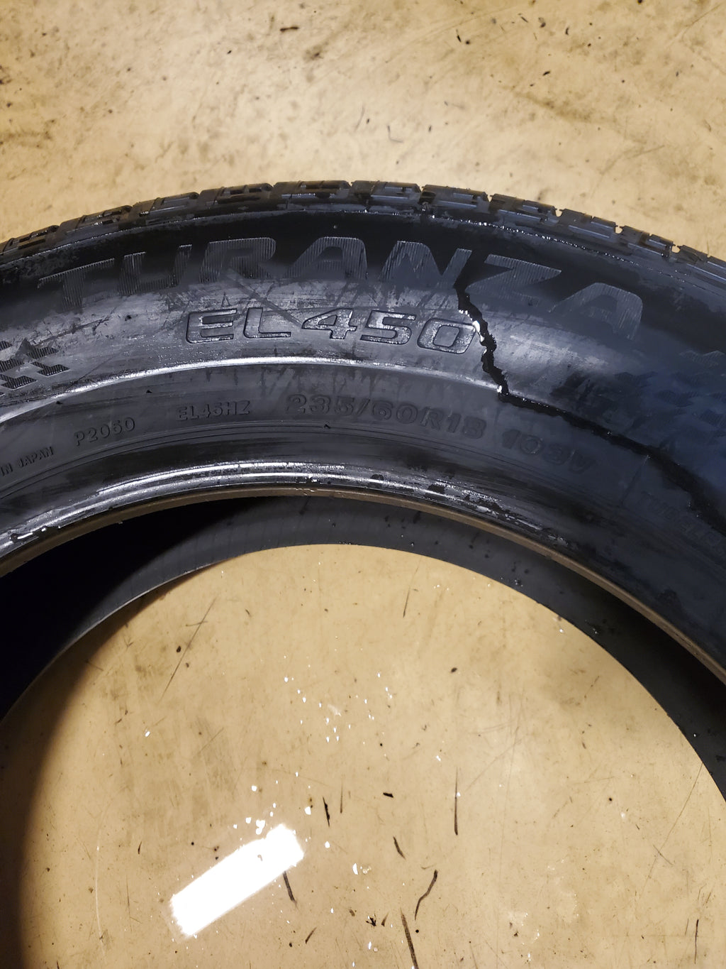 BRIDGESTONE TURANZA EL450 BSW P 235 60 18 103V ALL SEASON TIRE 014804