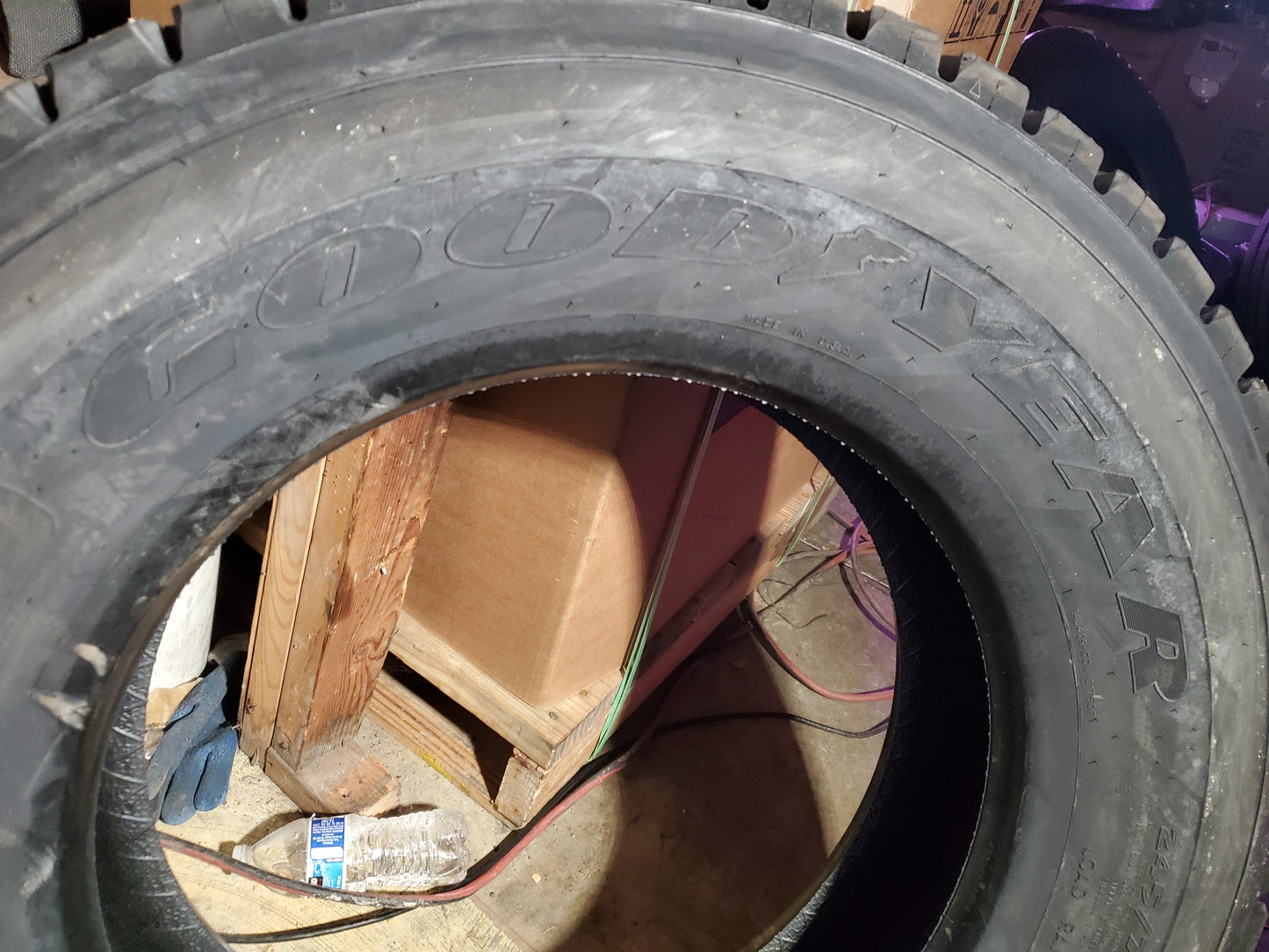 GOODYEAR G622 RSD ULT BSW LT 245 70 19.5  14PLY DRIVE TIRE 2540864103
