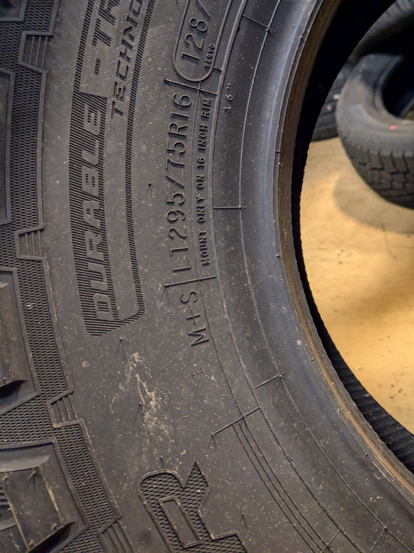 COOPER DISCOVERER AT3 XLT RWL LT 295 75 16 128/125R LRE 10PLY ALL TERRAIN TIRE 170040027