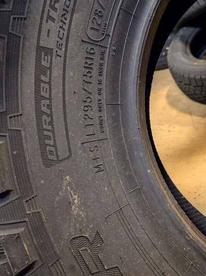 COOPER DISCOVERER AT3 XLT RWL LT 295 75 16 128/125R LRE 10PLY ALL TERRAIN TIRE 170040027