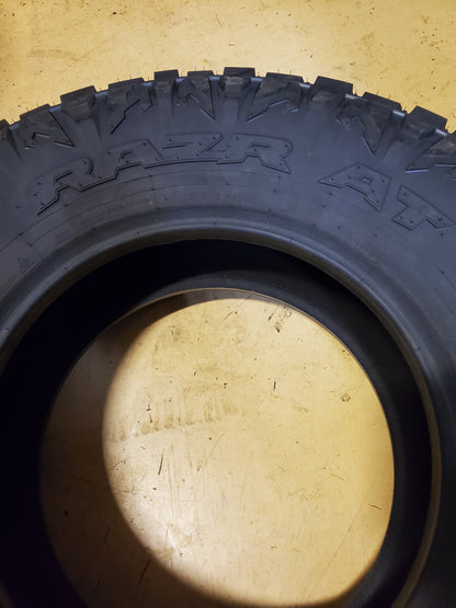 2 MAXXIS RAZR AT AT-811 BSW LT 35 11.5 17 121R 10PLY ALL TERRAIN TIRE TL00064700