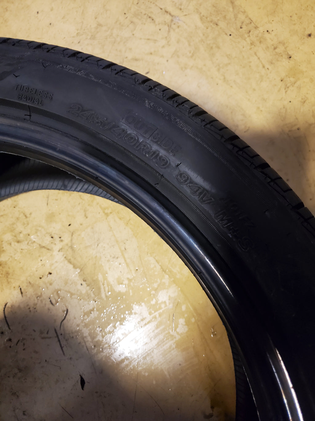 2 BRIDGESTONE TURANZA QUIETTRACK BSW P 245 40 19 94V ALL SEASON TIRE 000079