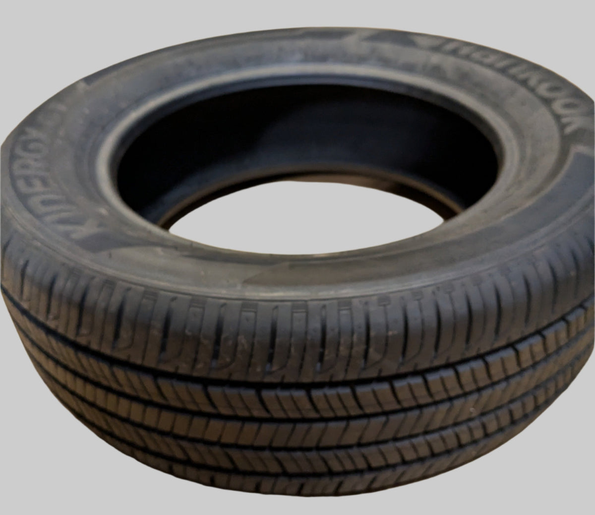 HANKOOK KINERGY GT P 215 60 16 95T ALL SEASON TIRES 1014971