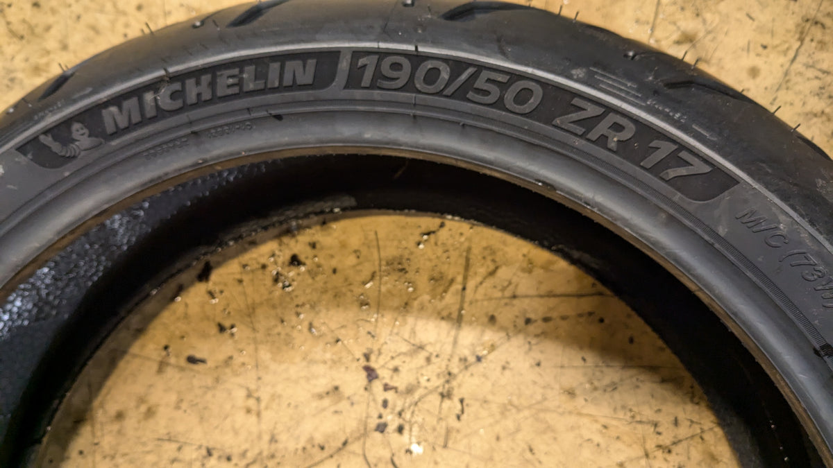 MICHELIN ROAD 6 GT BSW  190 50 17 73W REAR MOTORCYCLE TIRE 2400