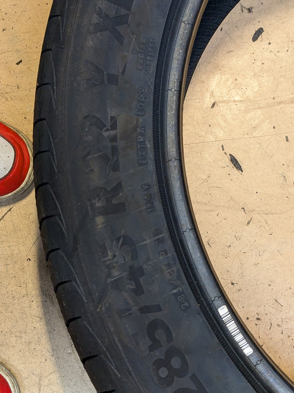 CONTINENTAL PERMIUMCONTACT 6 MO-S (MERCEDES) CONTISILENT (FOAM) P 285 45 22 114Y XL SUMMER TIRE 03586240000