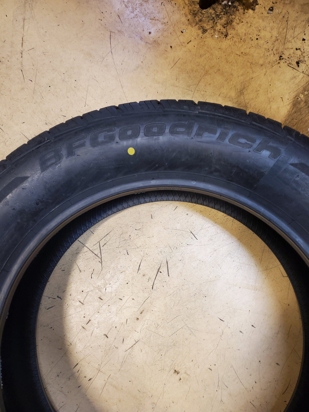BFGOODRICH ADVANTAGE CONTROL BSW P 245 60 20 107H ALL SEASON TIRE 51386