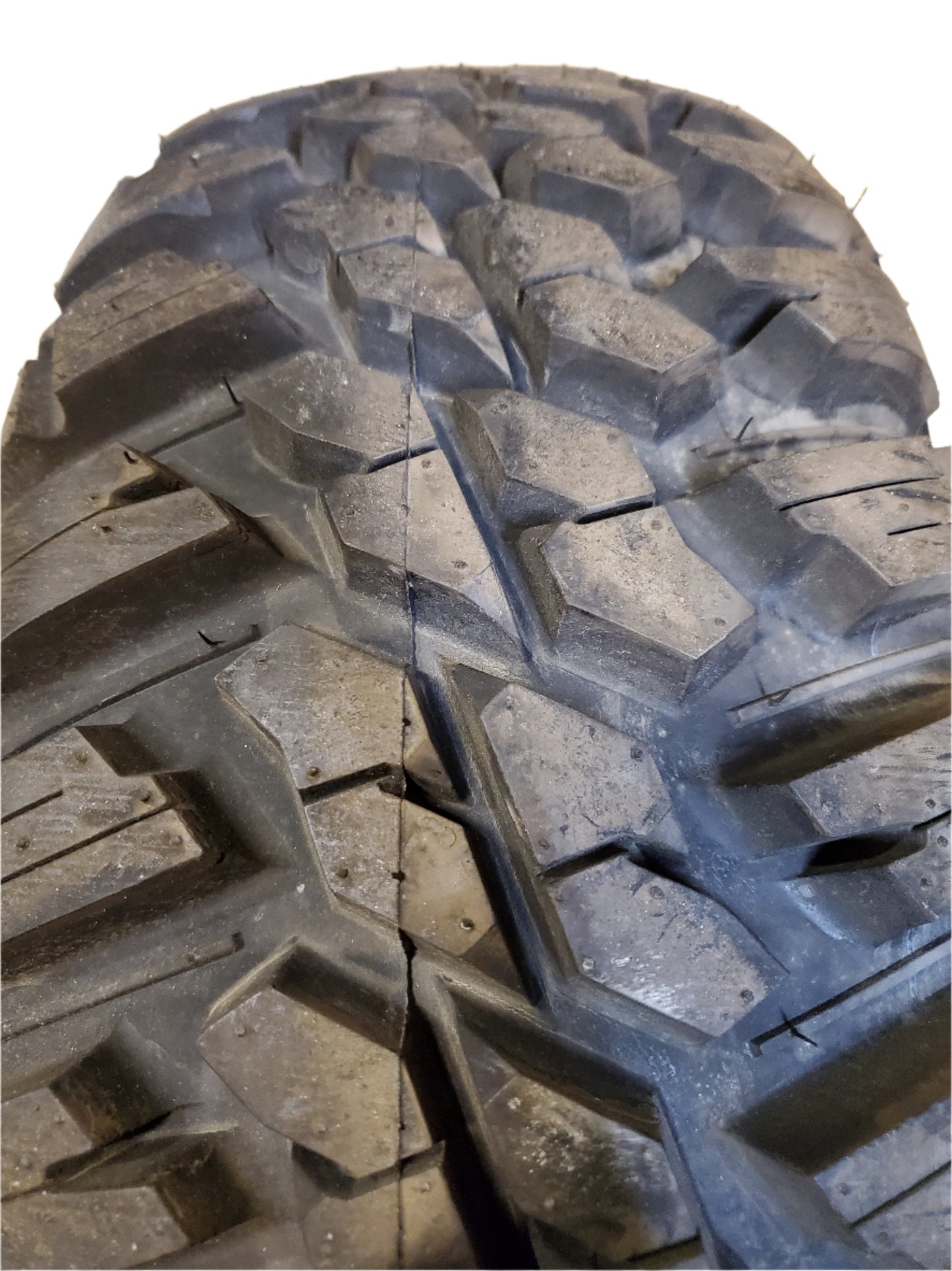 NOS KANATI MONGREL BSW AT 27 9 12 10PLY ATV/UTV TIRE AM122709MG
