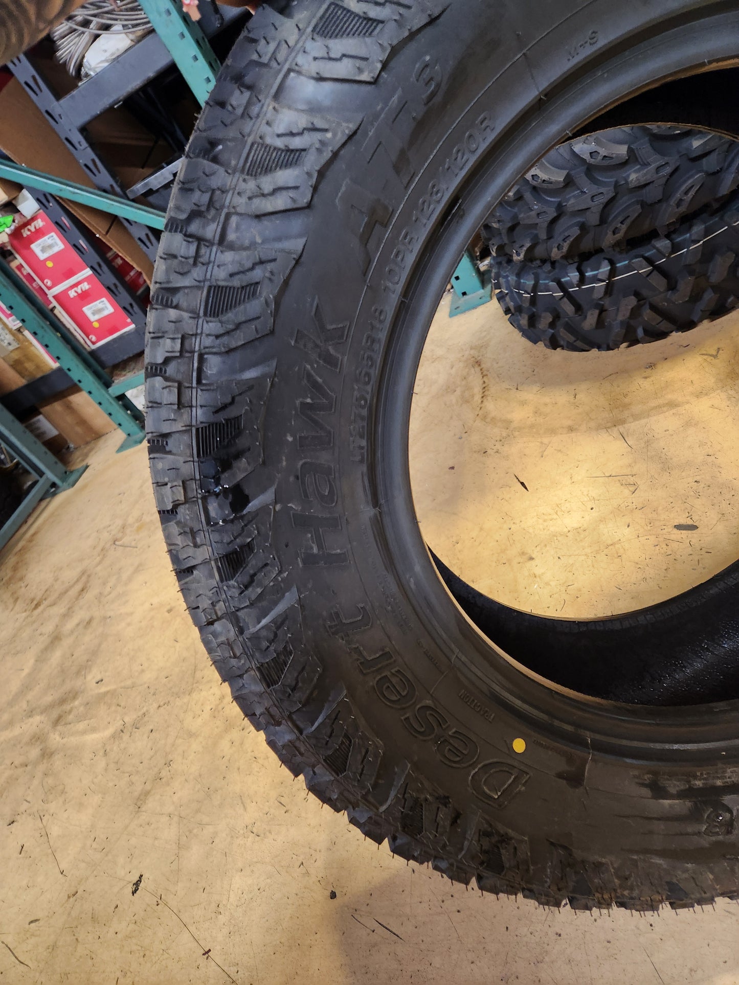 ACHILLES DESERT HAWK AT 3 BSW LT 275 65 18 10PLY 123/120R ALL TERRAIN TIRE ADK40
