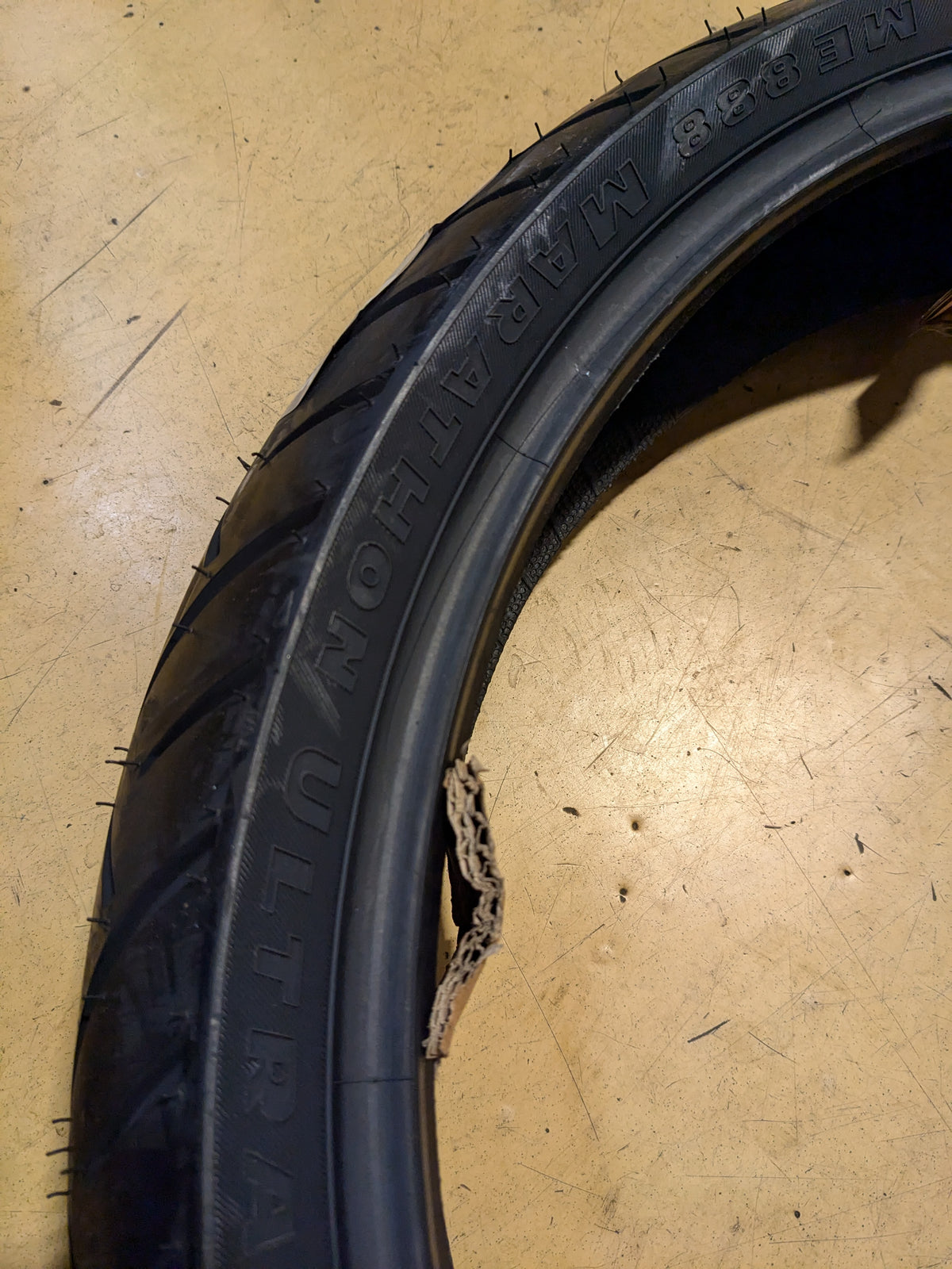 METZELER ME888 MARATHON ULTRA 130 60 21 63H FRONT MOTORCYCLE TIRE 4195300