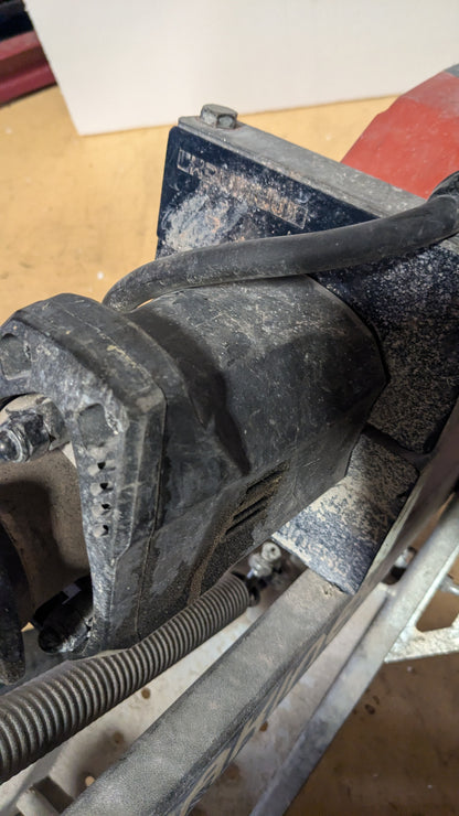 USED MAKINEX JACKHAMMER WITH HILTI TE 1000-AVR DEMOLITION HAMMER