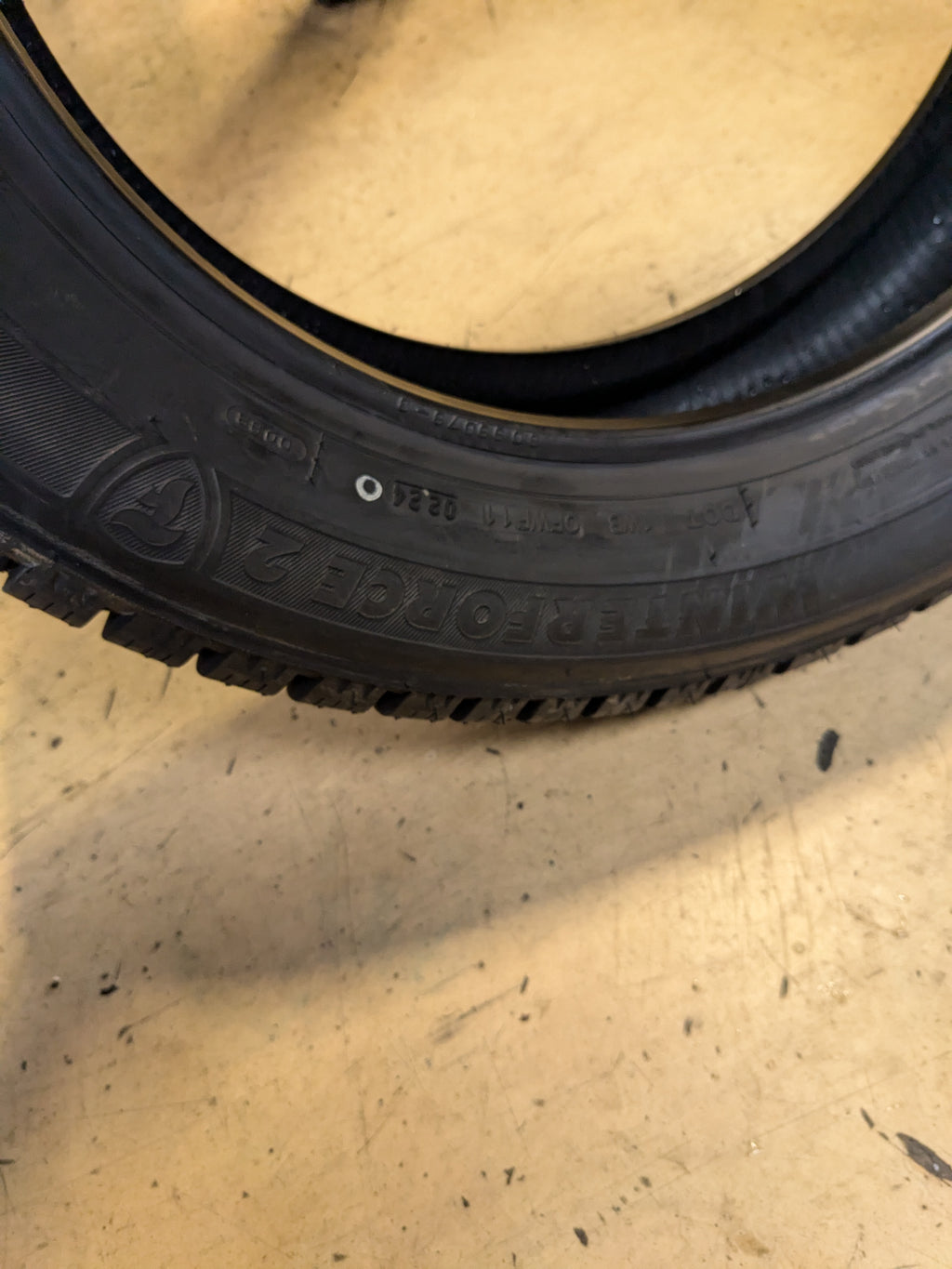 FIRESTONE WINTERFORCE 2 P 205 55 16 91S SL ALL WEATHER TIRE 149082