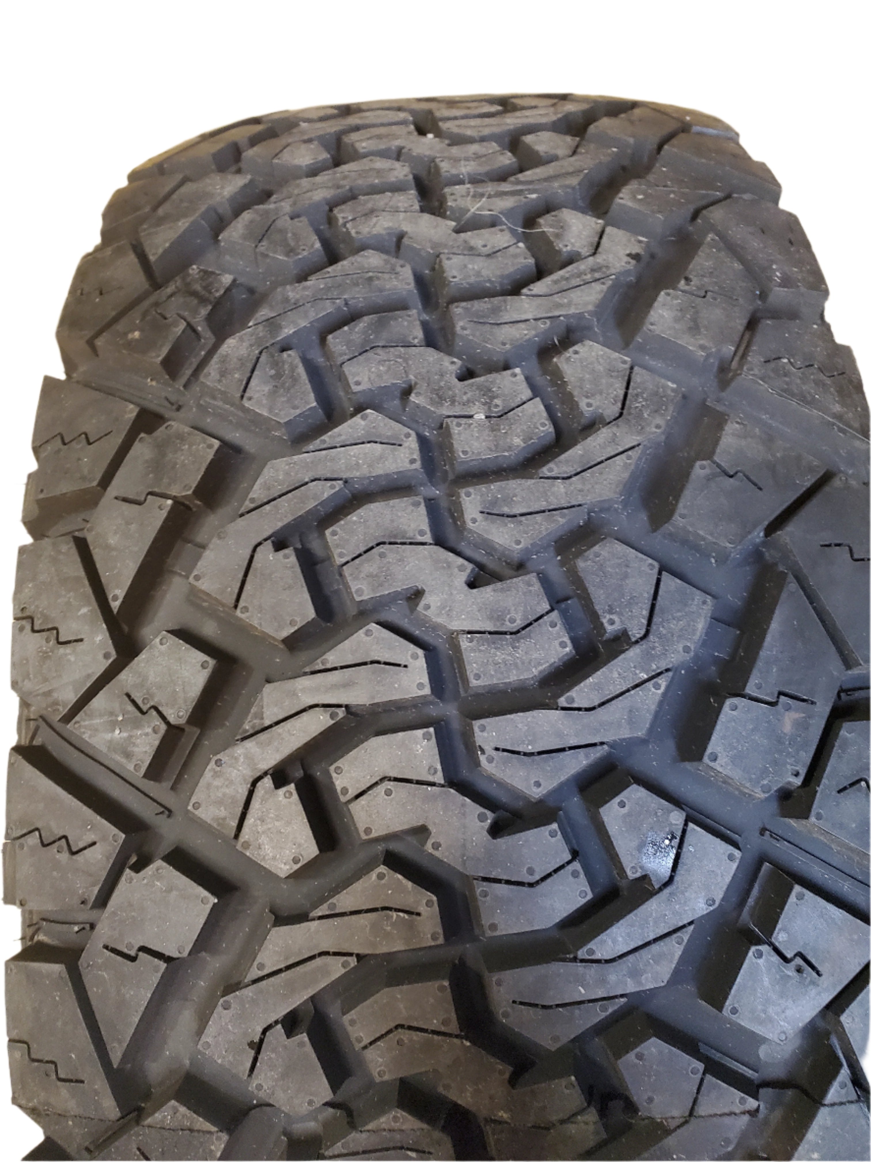 (TODO ) 4 VENOM POWER TERRA HUNTER X/T LT BSW 33 12.5 17 120R 10PLY TIRE TVPXT01