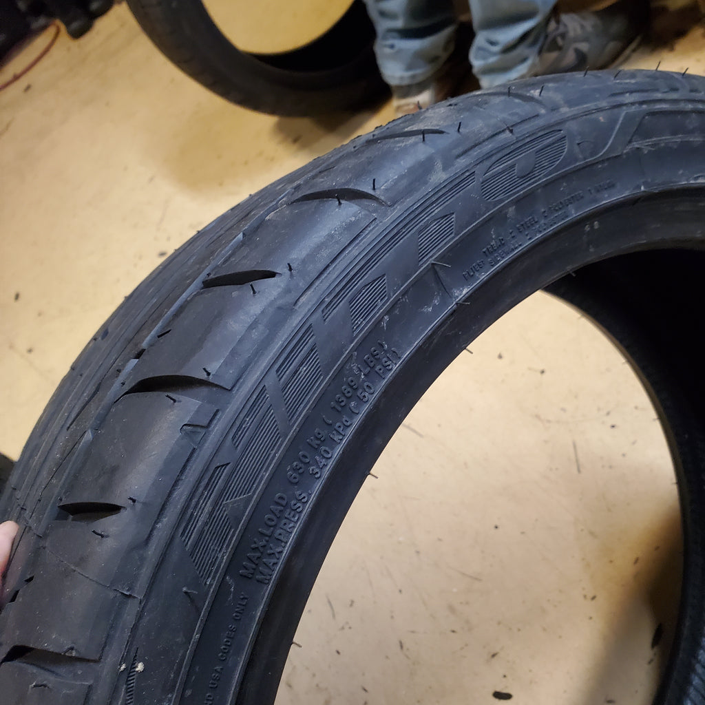 NITTO NT555 G2 P 225 40 18 92W XL UHP SUMMER TIRE 211180
