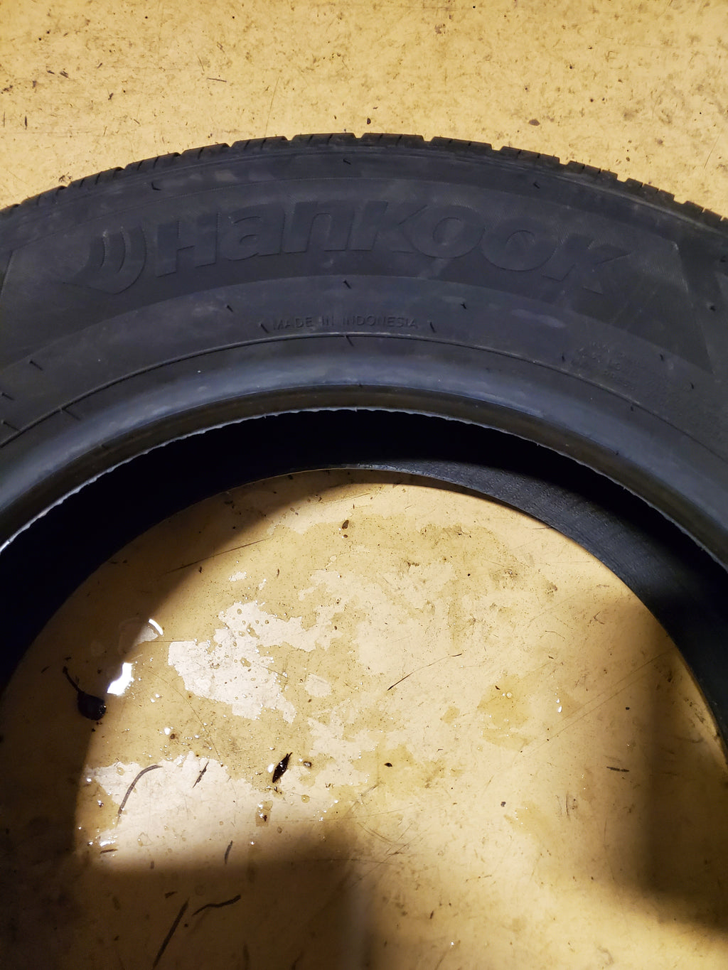HANKOOK KINERGY ST BSW P 215 60 17 96T ALL SEASON TIRE 1021502