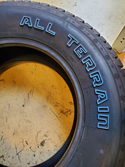 4 TRAIL GUIDE ALL TERRAIN OWL LT 275 70 18 125/122R 10PLY TIRE TGT72-MM