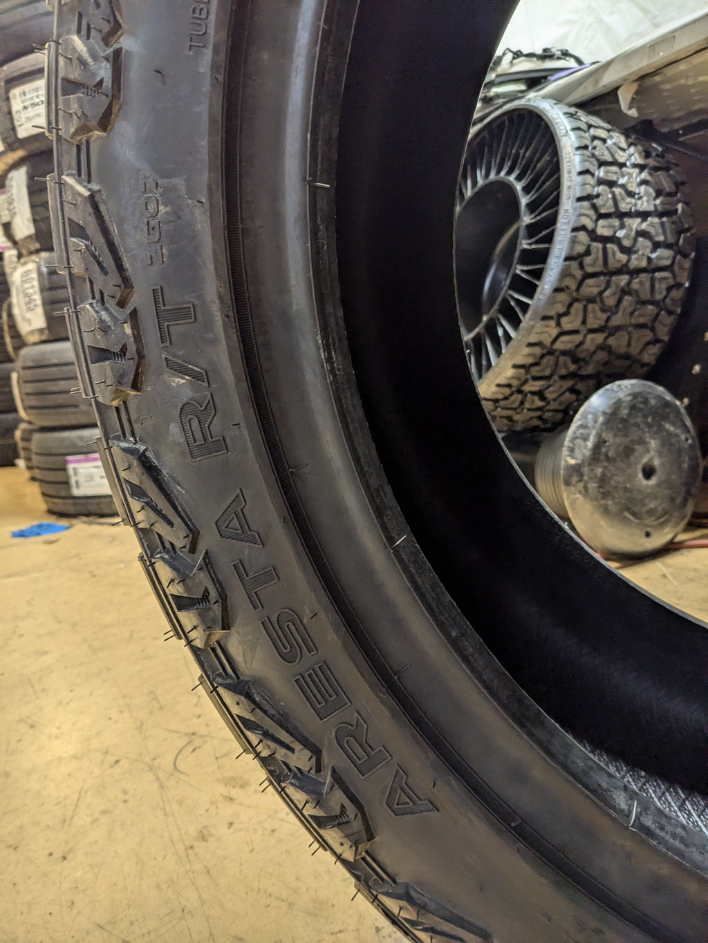 ARISUN ARESTA RT ZG07 BSW LT 33 12.50 22 109Q E RUGGED TERRAIN TIRE TH42492