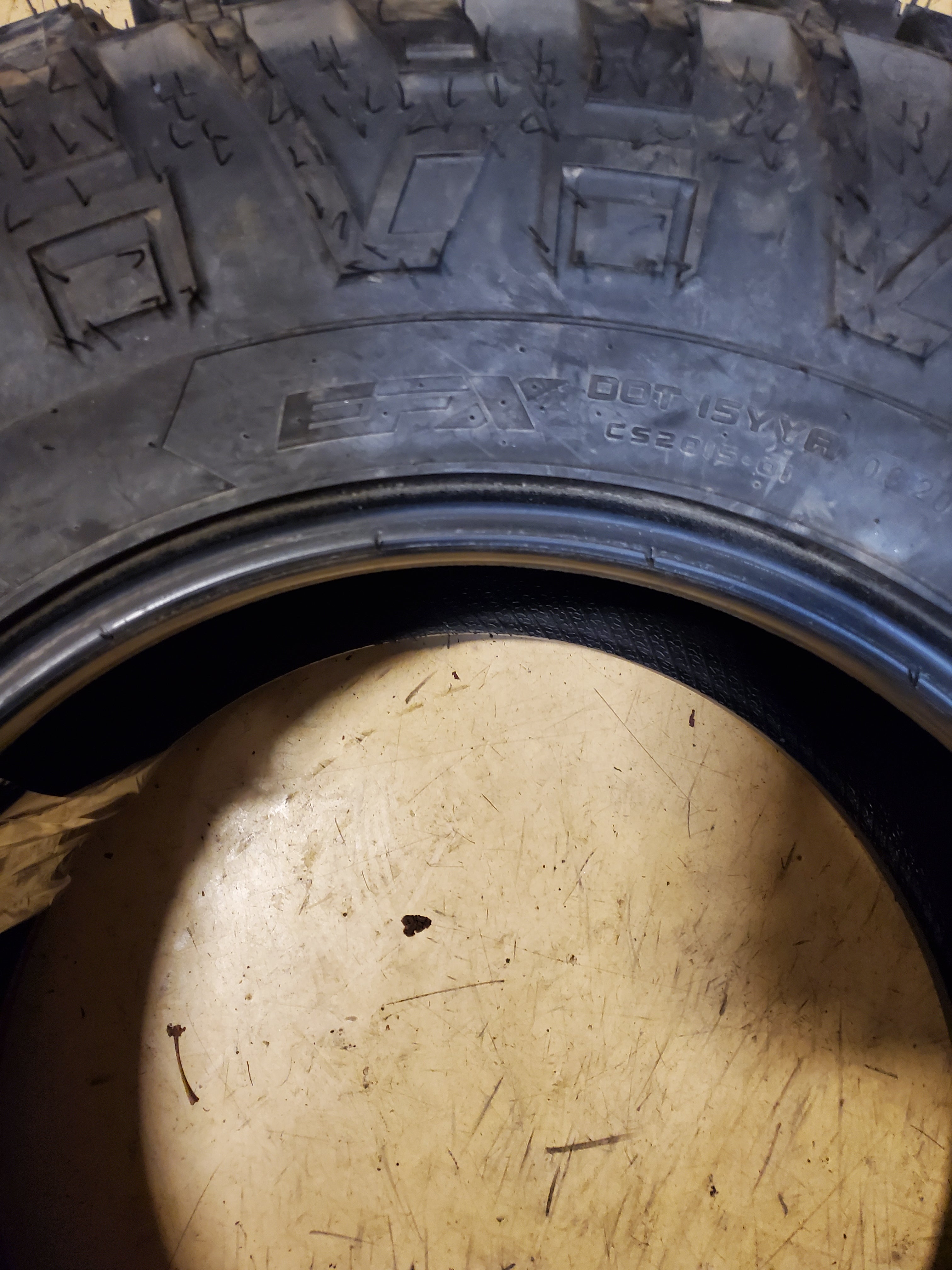 NOS EFX MOTOVATOR BSW 32 9.5 16 80G 8PLY ATV/UTV TIRE MV329516