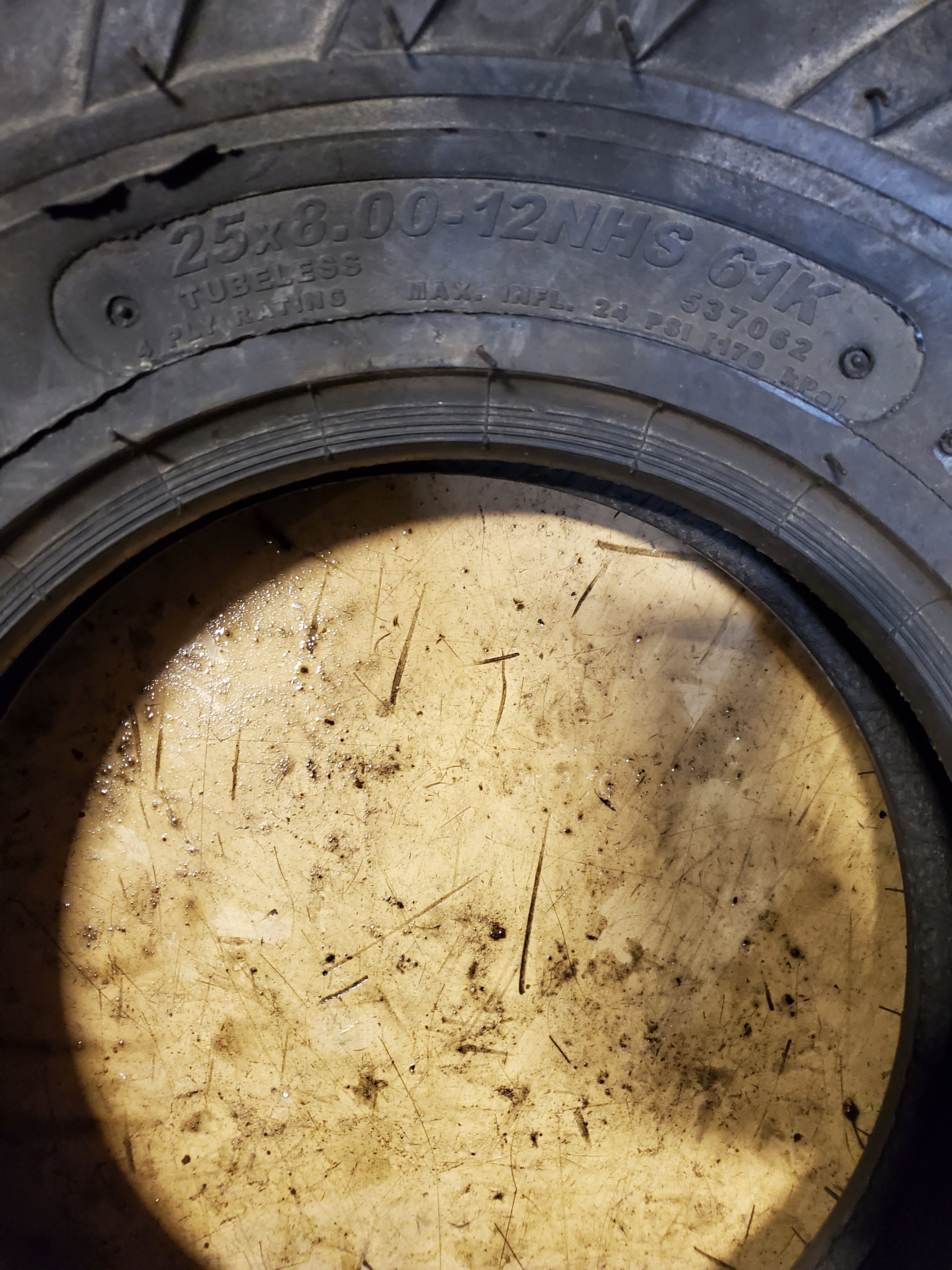 NOS CARLISLE TRAIL WOLF BSW 25 8 12 61K ATV/UTV TIRE 537062