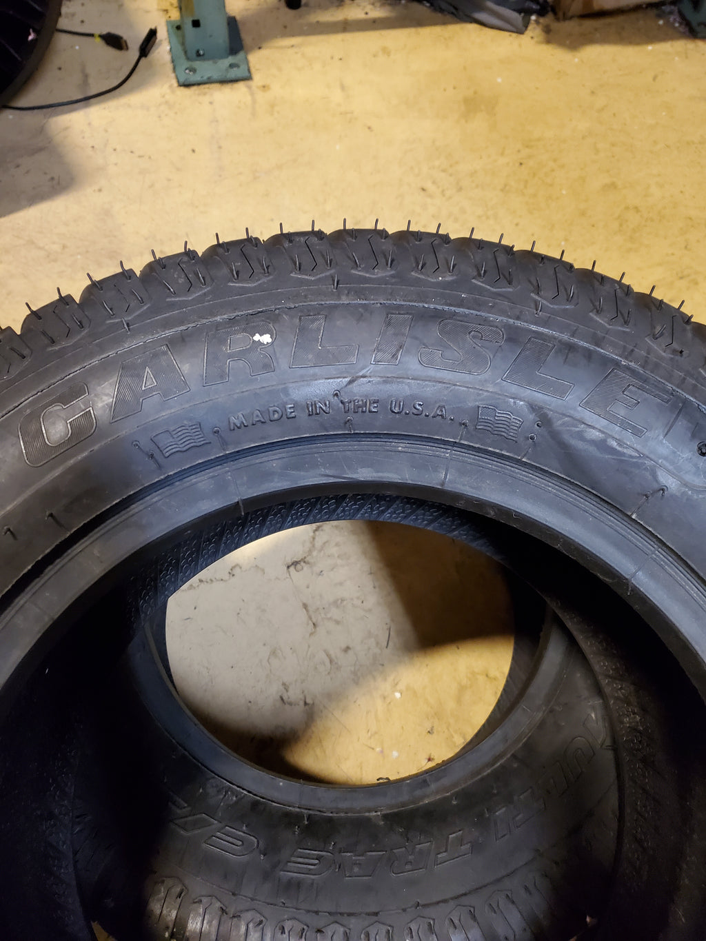 CARLISLE MULTI TRAC C/S BSW 27 10.5 15 102B 8PLY LAWN MOWER TIRE 560371