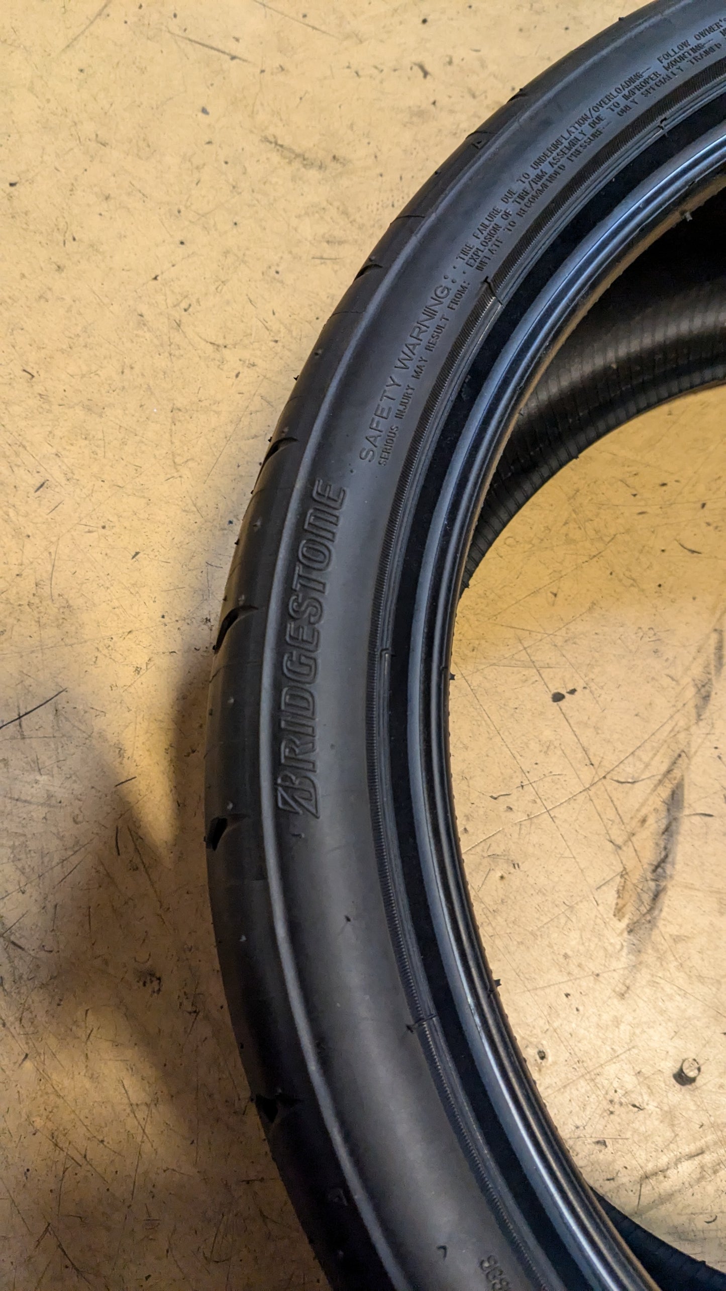 BRIDGESTONE POTENZA RE-71RS BSW P 245 35 19 93W XL UHP TIRE 006173