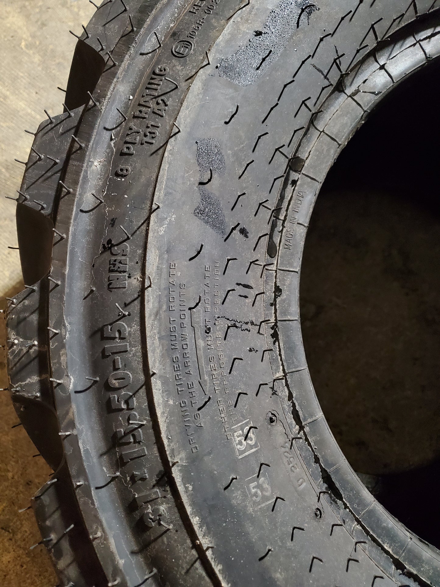 GALAXY HIPPO II R4 BSW  31 15.5 15 131A2 8PLY INDUSTRIAL TIRE 130174