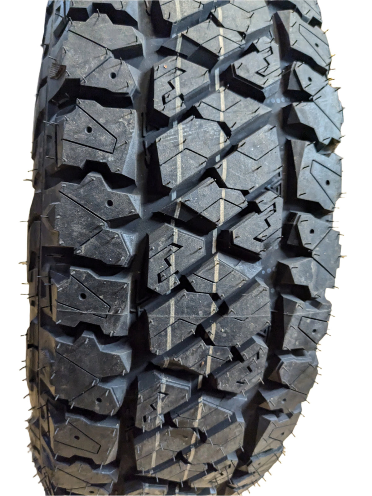 THUNDERER RANGER ATR BSW P 235 75 15 109T ALL TERRAIN TIRE TH1701