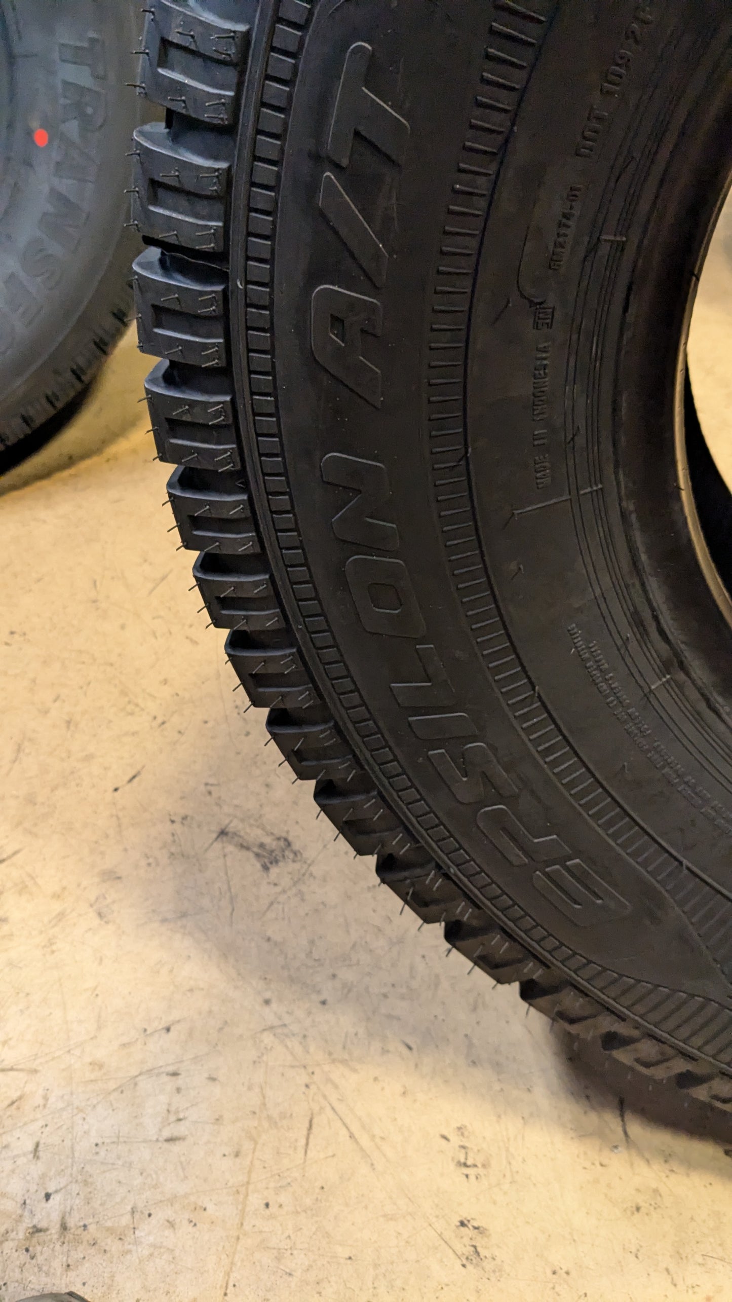 ACCELERA EPSILON AT BSW BSW LT 285 75 16 126/123R LRE 10PLY ALL TERRAIN TIRE 1200049390
