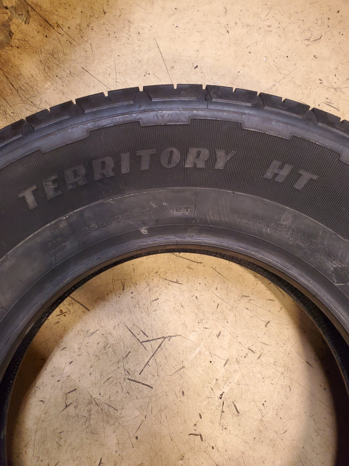 2 GOODYEAR WRANGLER TERRITORY HT BSW P 255 70 17 112T ALL SEASON TIRE 583963