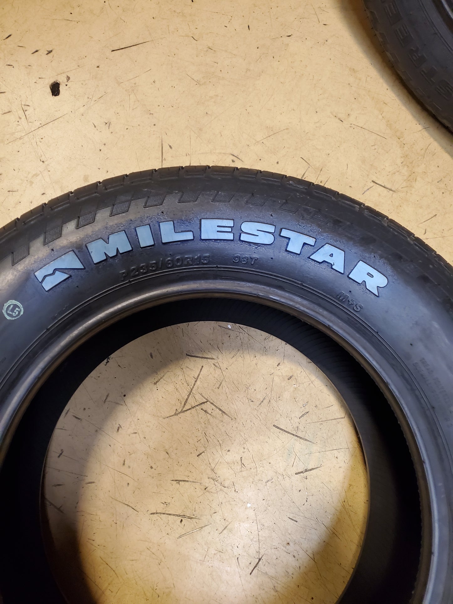2 MILESTAR STREETSTEEL RWL P 235 60 15 98T ALL SEASON TIRE 24482001