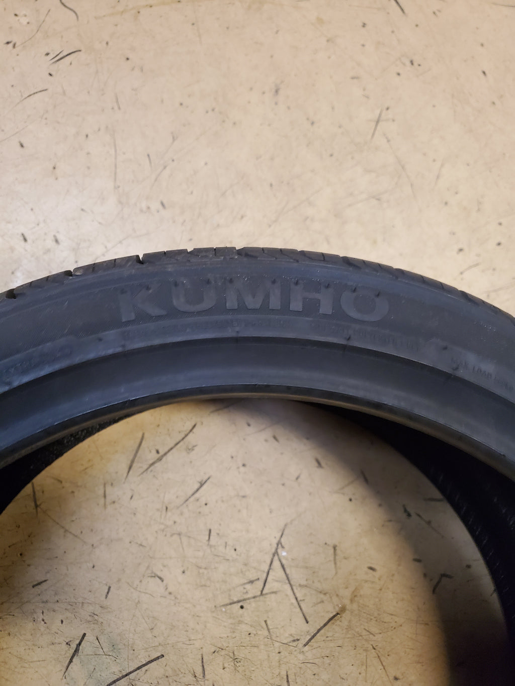 KUMHO ECSTA PA51 BSW P 215 40 18 89W ALL SEASON TIRE 2247873