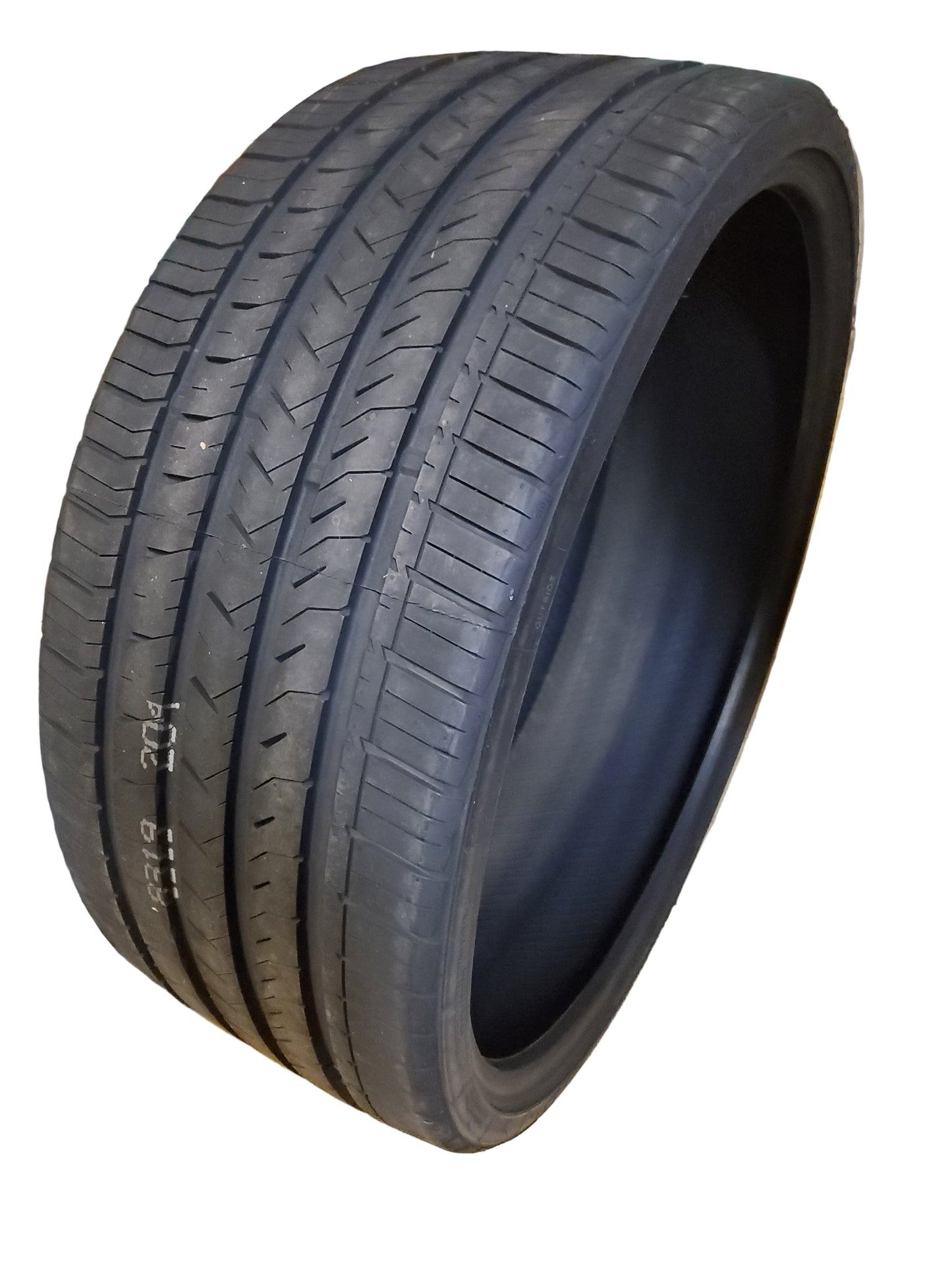 LEAO LION SPORT 3 BSW P 295 25 28 103V XL ALL SEASON TIRE 221022592