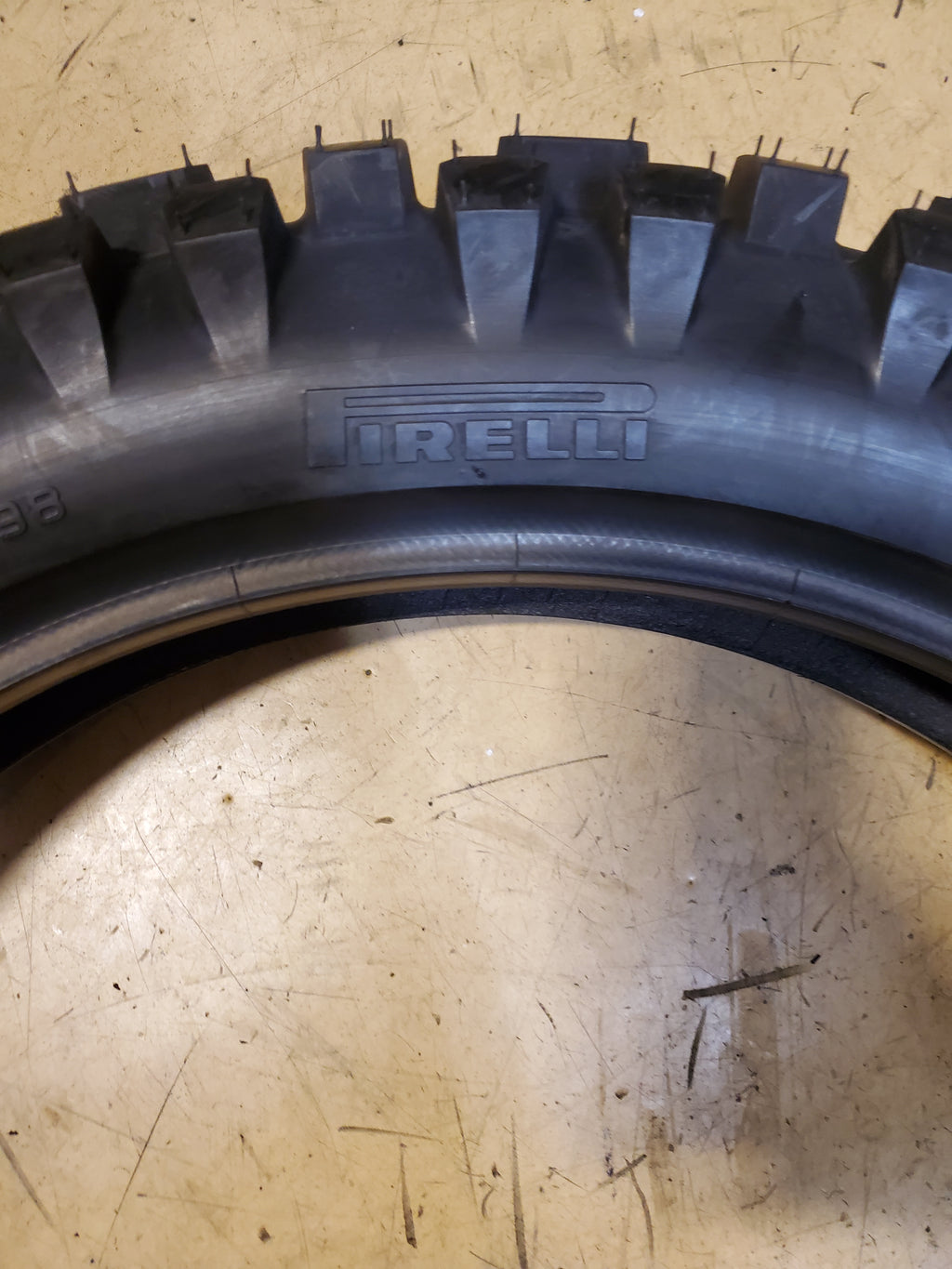 PIRELLI MT21 BSW 130 90 18 69R REAR DIRT BIKE TIRE 697900