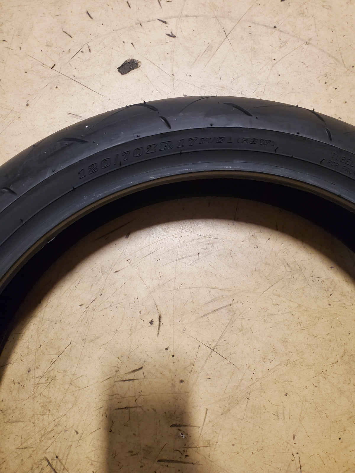 DUNLOP SPORTMAX ROADSPORT 2 120 70 17 58W MOTORCYCLE TIRE 45238704