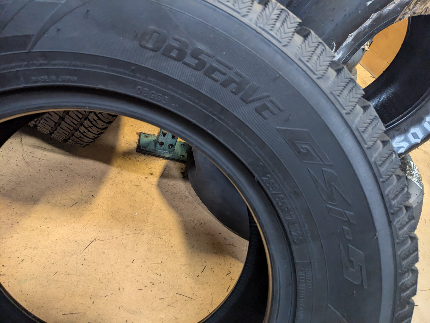 NOS TOYO OBSERVE GSI-5 BSW P 265 65 17 112S SL WINTER TIRE 130420