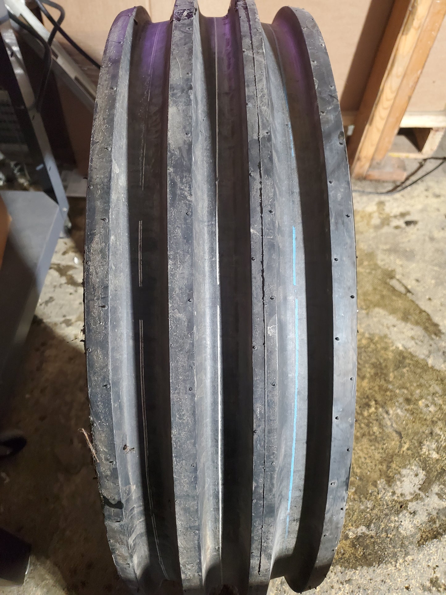 HARVEST KING FRONT FARM 4R BSW  9.5 15 8PLY TRAILER TIRE HK4R31
