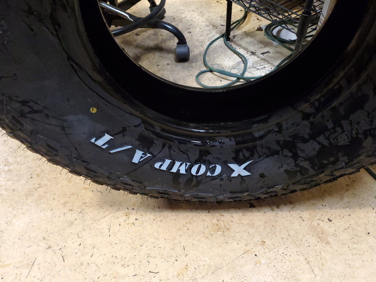 GLADIATOR XCOM A/T WSW LT  285 75 16 126/123Q 10PLY ALL TERRAIN TIRE 1932366783