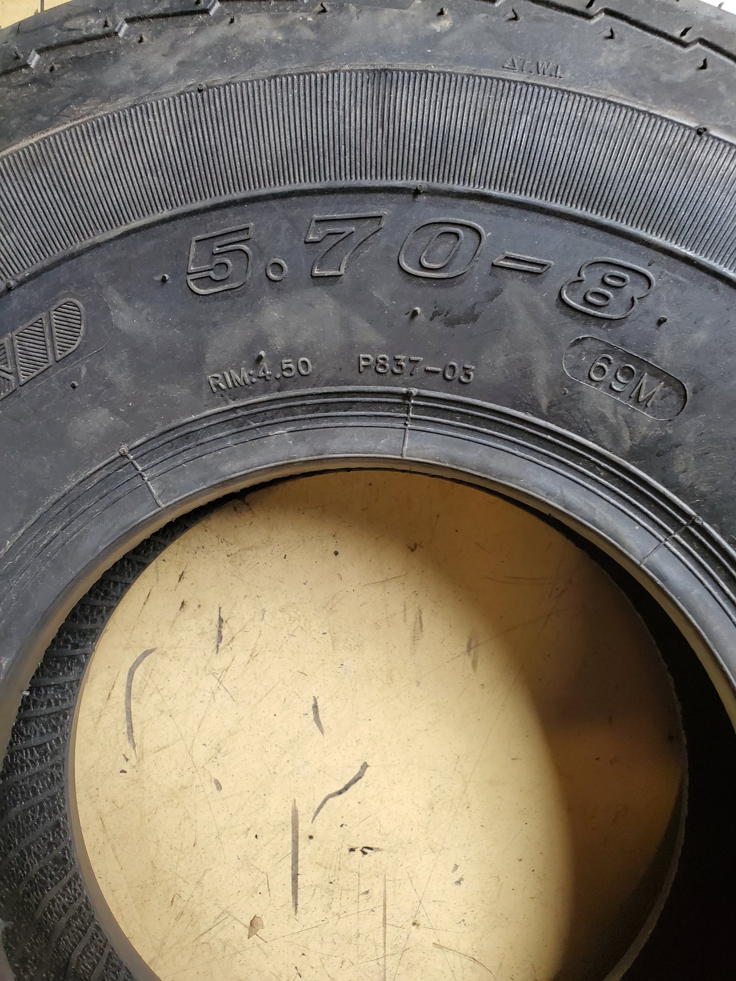 ECO-TRAIL BSW 5.7 8 69M 4PLY TRAILER TIRE EC5708CTL