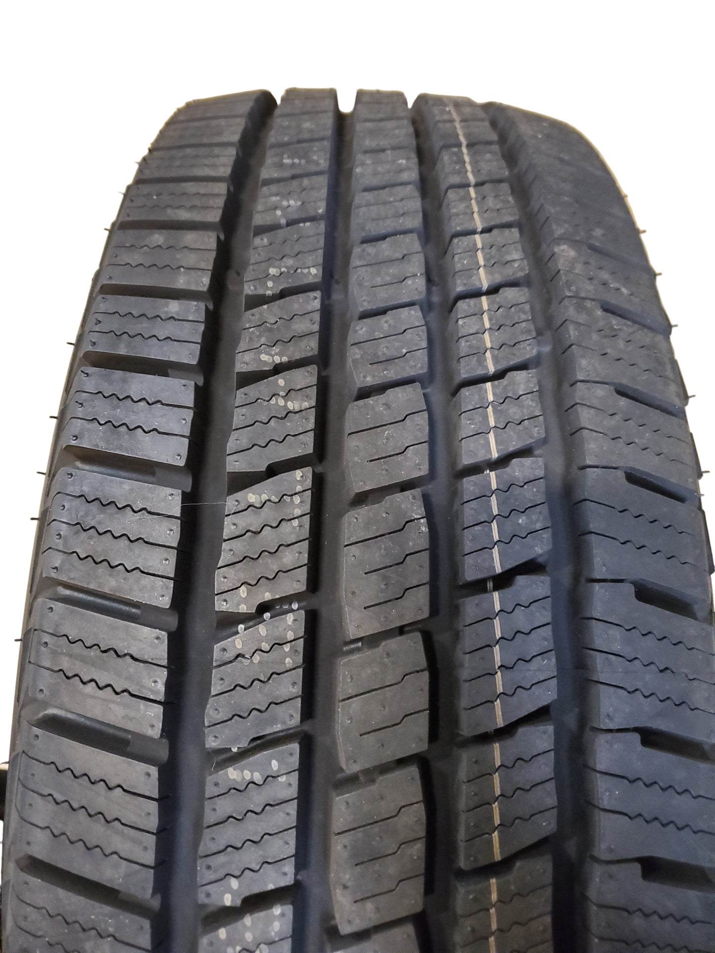 KUMHO CRUGEN HT51C BSW P 235 65 16C 121/120R 10PLY ALL WEATHER TIRE 2282033