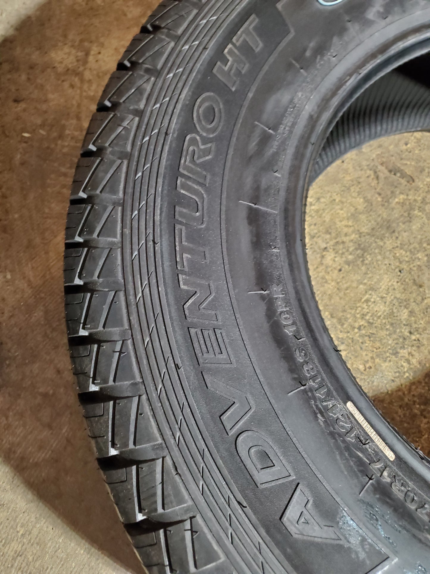 GT RADIAL ADVENTURO HT OWL LT 265 70 17 121/118S 10PLY HIGHWAY TERRAIN TIRE AS141