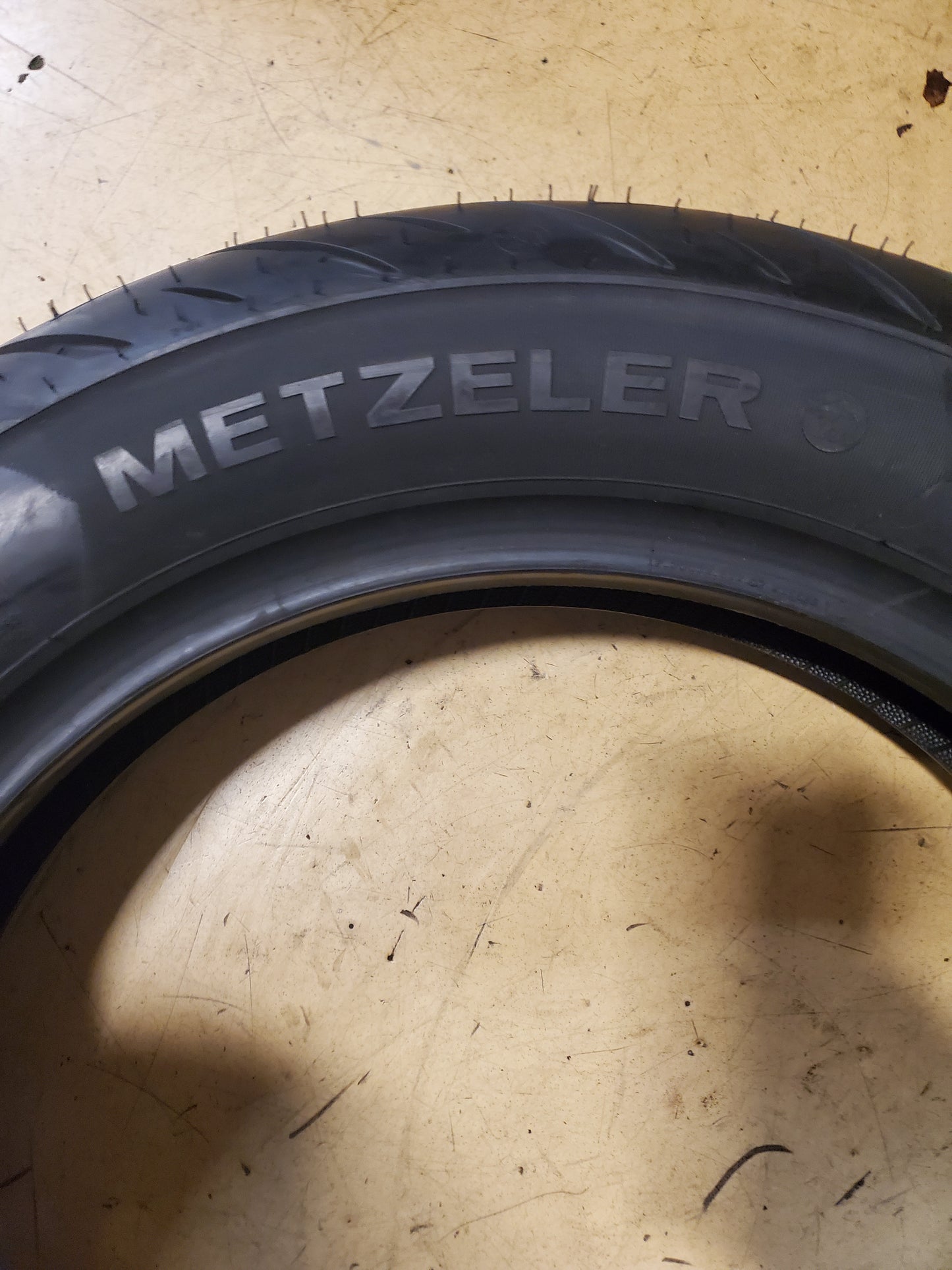 METZELER CRUISETEC BSW P 130 90 16 73H FRONT MOTORCYCLE TIRE 3576400