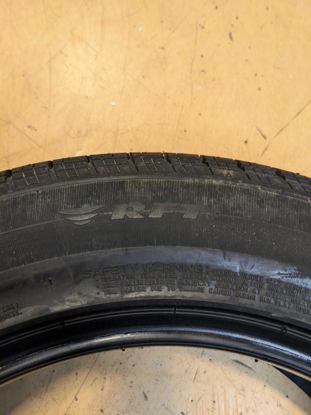 BRIDGESTONE B380 RFT P 225 60 17 98T SL ALL SEASON RUNFLAT TIRE 001522