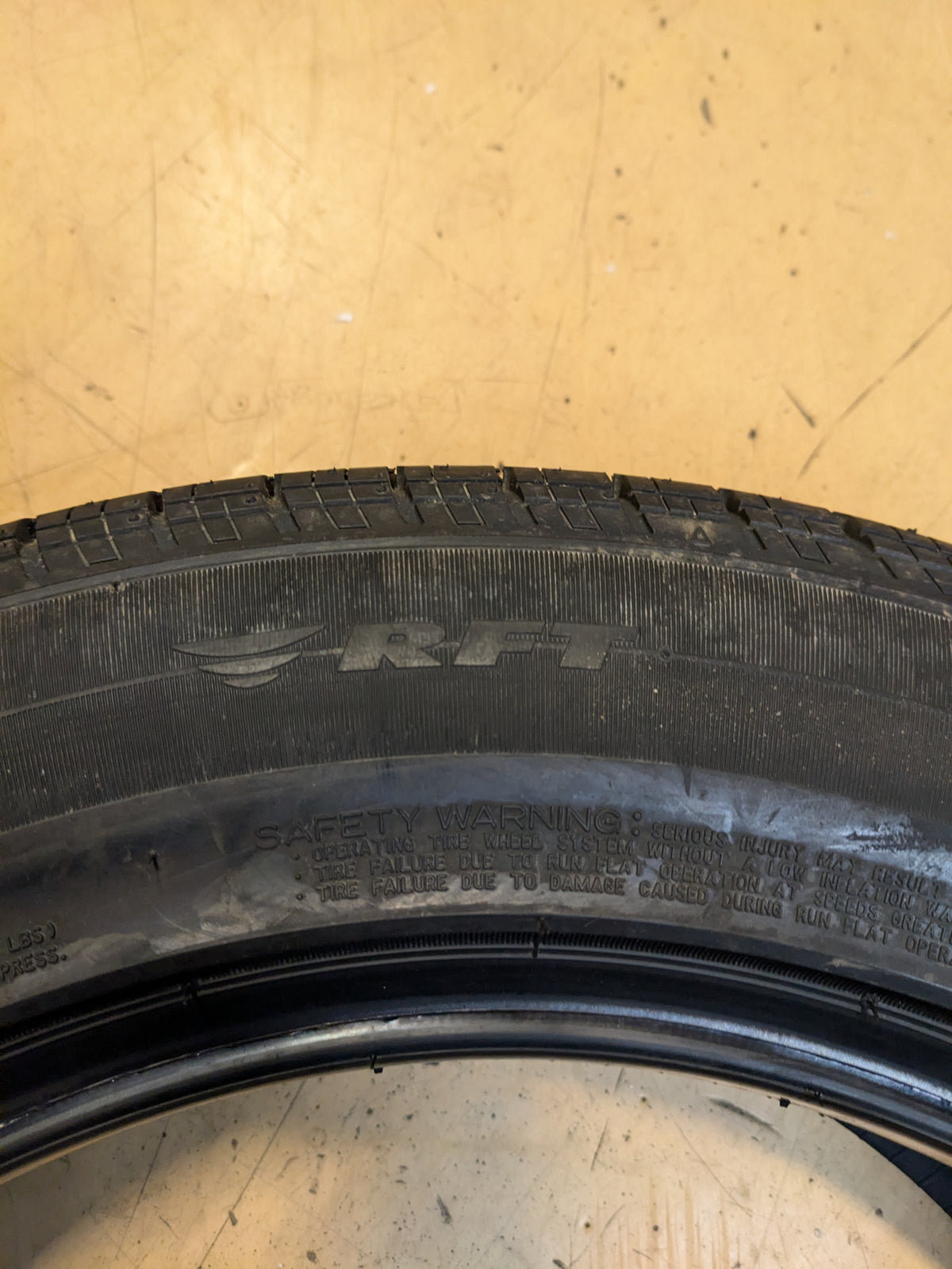 BRIDGESTONE B380 RFT P 225 60 17 98T SL ALL SEASON RUNFLAT TIRE 001522